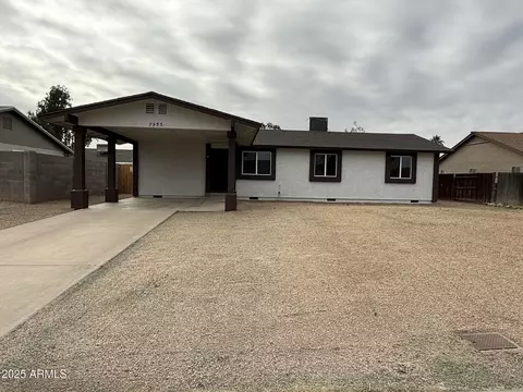 7955 W Mackenzie Dr, Phoenix, AZ 85033