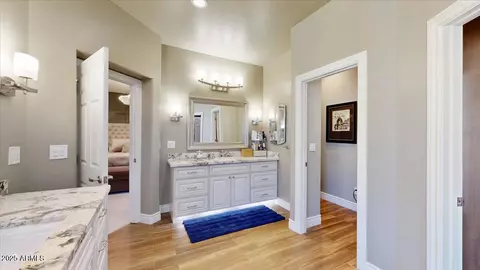 2410 E Cholla St, Phoenix, AZ 85028 photo 17