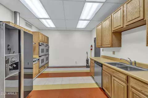 4750 N Central Ave #G2, Phoenix, AZ 85012 photo 23