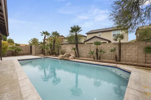 Exterior - 567 W Laredo Ave, Gilbert, AZ 85233 photo 3 of 5