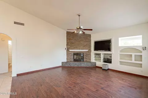 Living - 4552 E Chuckwalla Cyn, Phoenix, AZ 85044 photo 1 of 8
