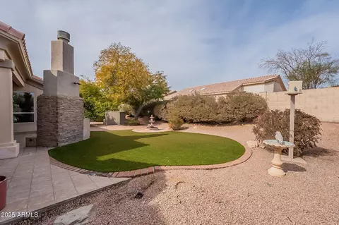 Exterior - 4552 E Chuckwalla Cyn, Phoenix, AZ 85044 photo 6 of 10