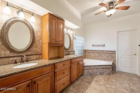 Bath - 4552 E Chuckwalla Cyn, Phoenix, AZ 85044 photo 1 of 5