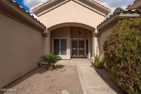 Exterior - 4552 E Chuckwalla Cyn, Phoenix, AZ 85044 photo 10 of 10