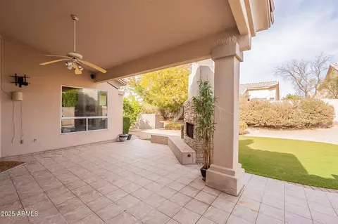 Exterior - 4552 E Chuckwalla Cyn, Phoenix, AZ 85044 photo 3 of 10