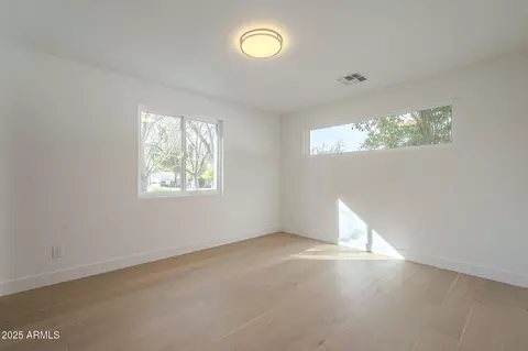 Bedroom - 2902 E Pierson St, Phoenix, AZ 85016 photo 3 of 3