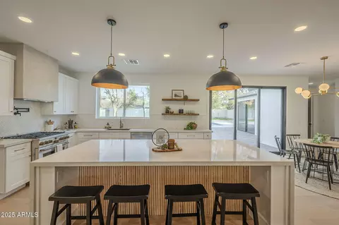 Kitchen - 2902 E Pierson St, Phoenix, AZ 85016 photo 3 of 3
