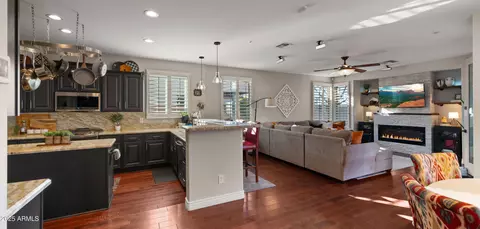 Kitchen - 3400 E Isaiah Ave, Gilbert, AZ 85298 photo 6 of 6