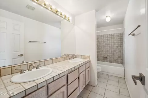 Bath - 6717 E Saddleback Cir, Mesa, AZ 85215 photo 3 of 3