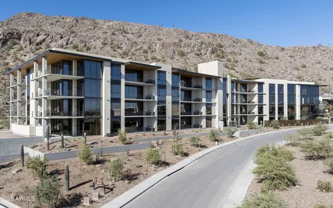 5000 N Camelback Ridge Rd #210, Scottsdale, AZ 85251