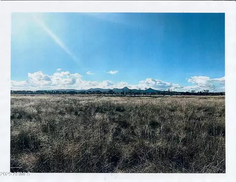 25535 N Linda Ln #51, Paulden, AZ 86334