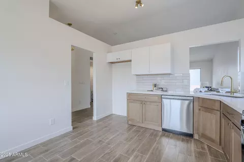 4814 E Pearce Rd, Phoenix, AZ 85044 photo 14