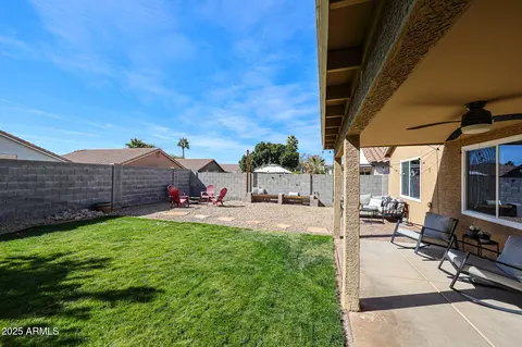 Exterior - 853 E Ross Ave, Phoenix, AZ 85024 photo 8 of 8