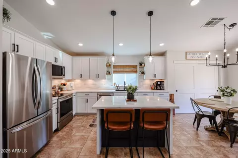 Kitchen - 853 E Ross Ave, Phoenix, AZ 85024 photo 2 of 6
