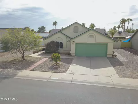 655 W Mission Dr, Chandler, AZ 85225