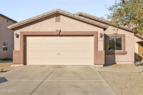 41176 N Cambria Dr, San Tan Valley, AZ 85140