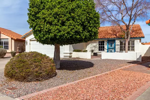 4558 E Rock Wren Rd, Phoenix, AZ 85044