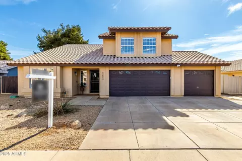4233 E Vista Dr, Phoenix, AZ 85032