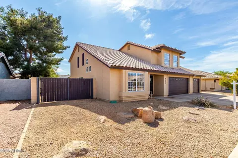 4233 E Vista Dr, Phoenix, AZ 85032 photo 2