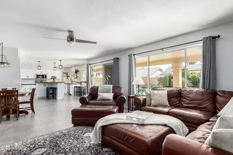 4233 E Vista Dr, Phoenix, AZ 85032 photo 12