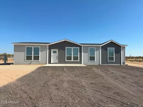 8965 N Sayonara Trl, Florence, AZ 85132