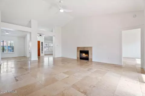 Living - 3913 E Goldfinch Gate Ln, Phoenix, AZ 85044 photo 5 of 7