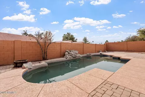 Exterior - 3913 E Goldfinch Gate Ln, Phoenix, AZ 85044 photo 3 of 4
