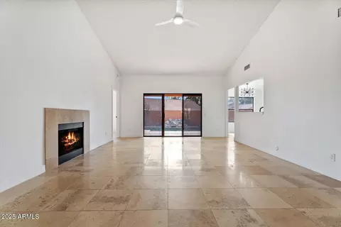 Living - 3913 E Goldfinch Gate Ln, Phoenix, AZ 85044 photo 3 of 7