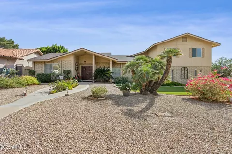 Exterior - 2231 E Orangewood Ave, Phoenix, AZ 85020 photo 8 of 12