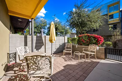 Exterior - 541 E Ames Pl, Phoenix, AZ 85004 photo 2 of 3