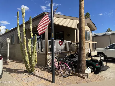1277 S Shawnee Dr, Apache Junction, AZ 85119