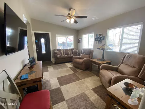 1277 S Shawnee Dr, Apache Junction, AZ 85119 photo 2