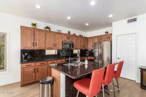 Kitchen - 10434 E Jacob Ave, Mesa, AZ 85209 photo 2 of 3