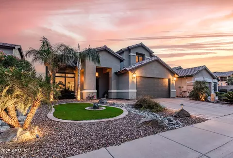 Exterior - 4365 E Anderson Dr, Phoenix, AZ 85032 photo 2 of 11