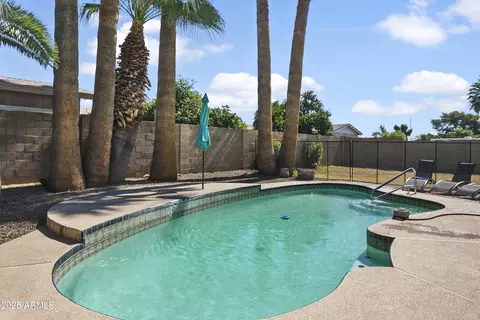 402 E Muriel Dr, Phoenix, AZ 85022 photo 32