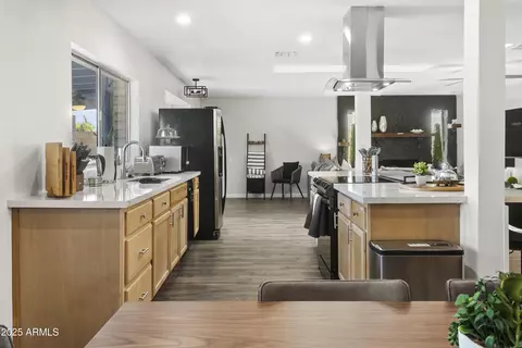 402 E Muriel Dr, Phoenix, AZ 85022 photo 10