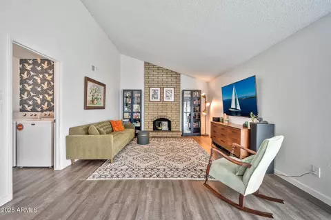 Living - 4229 W Aster Dr, Phoenix, AZ 85029 photo 1 of 3