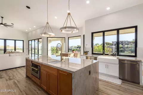 15747 E Greystone Dr, Fountain Hills, AZ 85268