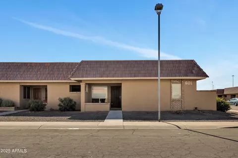 601 W Yukon Dr #1, Phoenix, AZ 85027