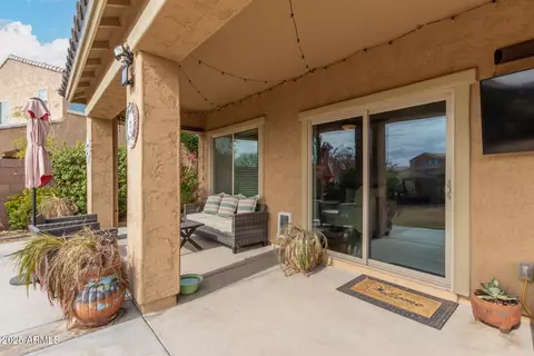 Exterior - 7337 S Debra Dr, Gilbert, AZ 85298 photo 3 of 10
