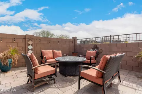 Exterior - 7337 S Debra Dr, Gilbert, AZ 85298 photo 7 of 10