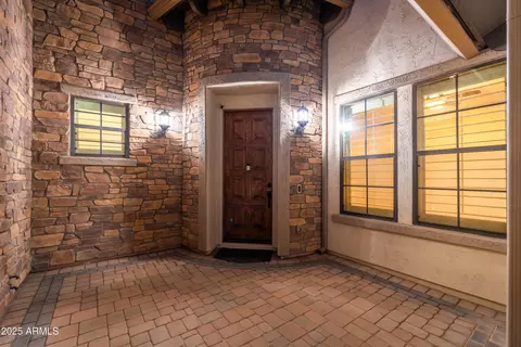 2448 E Amber Ct, Gilbert, AZ 85296 photo 7
