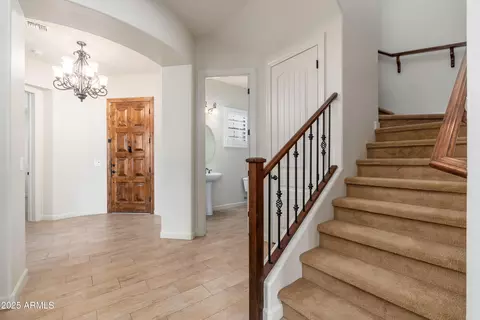 2448 E Amber Ct, Gilbert, AZ 85296 photo 10