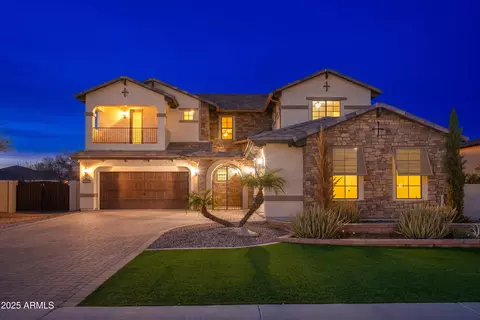 2448 E Amber Ct, Gilbert, AZ 85296 photo 1