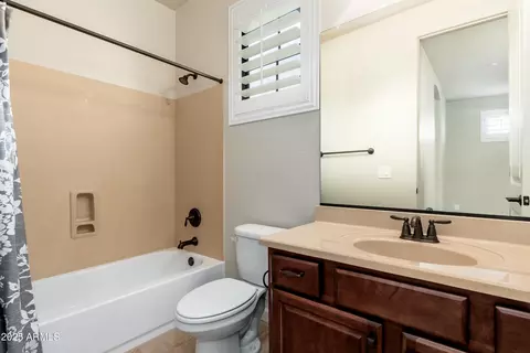 2448 E Amber Ct, Gilbert, AZ 85296 photo 15