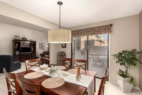 Dining - 4122 E Jojoba Rd, Phoenix, AZ 85044 photo 1 of 2