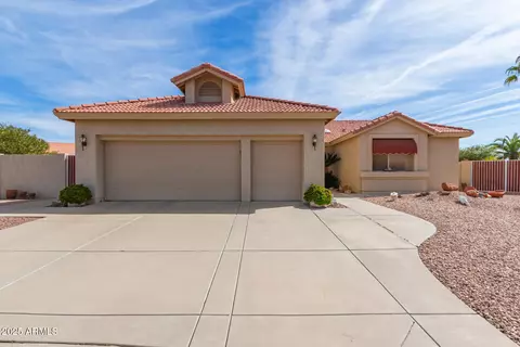 9519 E Indiana Ct, Sun Lakes, AZ 85248