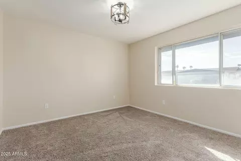 5910 E Colby St, Mesa, AZ 85205 photo 13