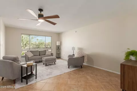5910 E Colby St, Mesa, AZ 85205 photo 3