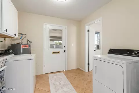 5910 E Colby St, Mesa, AZ 85205 photo 25